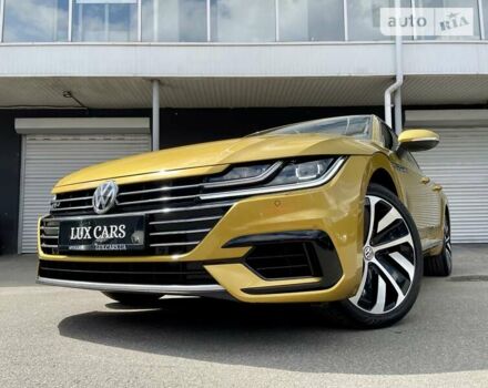 Жовтий Фольксваген Arteon, об'ємом двигуна 1.98 л та пробігом 57 тис. км за 29900 $, фото 11 на Automoto.ua