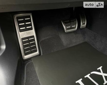 Жовтий Фольксваген Arteon, об'ємом двигуна 1.98 л та пробігом 57 тис. км за 29900 $, фото 52 на Automoto.ua