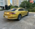Желтый Фольксваген Arteon, объемом двигателя 1.98 л и пробегом 160 тыс. км за 27500 $, фото 5 на Automoto.ua