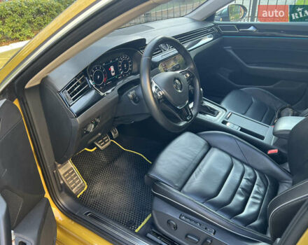 Желтый Фольксваген Arteon, объемом двигателя 1.98 л и пробегом 160 тыс. км за 27500 $, фото 16 на Automoto.ua