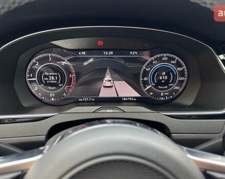 Фольксваген Arteon 2018 в Коростене на Automoto.ua Желтый Фольксваген Arteon, объемом двигателя 1.97 л и пробегом 184 тыс. км за 27999 $, фото 45 на Automoto.ua