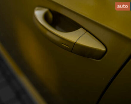 Желтый Фольксваген Arteon, объемом двигателя 1.98 л и пробегом 120 тыс. км за 33800 $, фото 26 на Automoto.ua