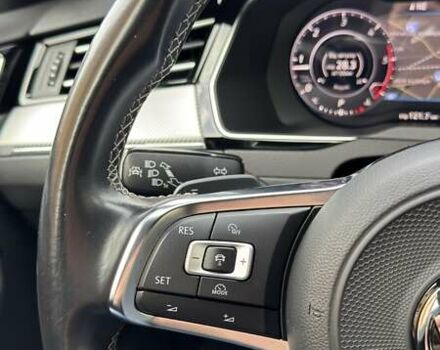 Фольксваген Arteon 2018 в Коростене на Automoto.ua Желтый Фольксваген Arteon, объемом двигателя 1.97 л и пробегом 184 тыс. км за 27999 $, фото 48 на Automoto.ua