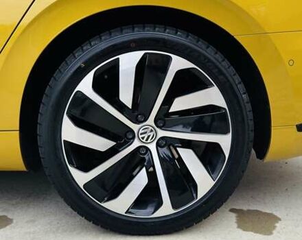 Фольксваген Arteon 2018 в Коростене на Automoto.ua Желтый Фольксваген Arteon, объемом двигателя 1.97 л и пробегом 184 тыс. км за 27999 $, фото 65 на Automoto.ua