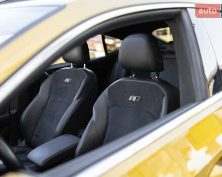 Жовтий Фольксваген Arteon, об'ємом двигуна 1.98 л та пробігом 120 тис. км за 34990 $, фото 61 на Automoto.ua