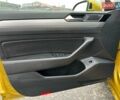 Жовтий Фольксваген Arteon, об'ємом двигуна 2 л та пробігом 179 тис. км за 28999 $, фото 36 на Automoto.ua