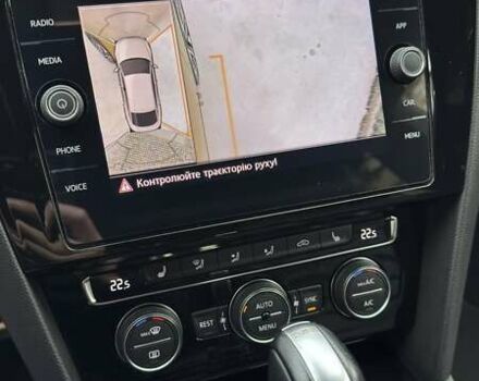 Фольксваген Arteon 2018 в Коростене на Automoto.ua Желтый Фольксваген Arteon, объемом двигателя 1.97 л и пробегом 184 тыс. км за 27999 $, фото 42 на Automoto.ua