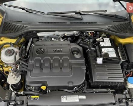 Фольксваген Arteon 2018 в Коростене на Automoto.ua Желтый Фольксваген Arteon, объемом двигателя 1.97 л и пробегом 184 тыс. км за 27999 $, фото 66 на Automoto.ua