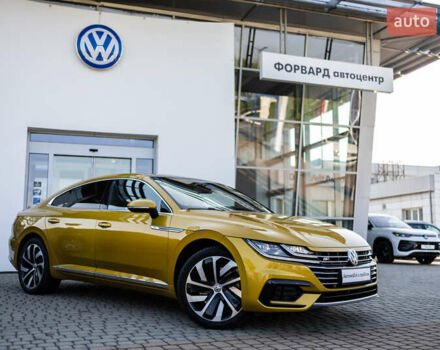 Жовтий Фольксваген Arteon, об'ємом двигуна 1.98 л та пробігом 120 тис. км за 34990 $, фото 3 на Automoto.ua