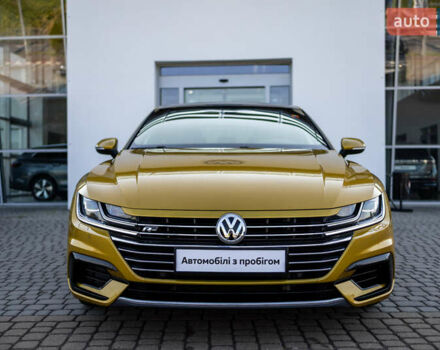 Жовтий Фольксваген Arteon, об'ємом двигуна 1.98 л та пробігом 120 тис. км за 34990 $, фото 7 на Automoto.ua