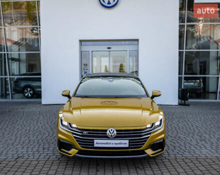 Желтый Фольксваген Arteon, объемом двигателя 1.98 л и пробегом 120 тыс. км за 33800 $, фото 7 на Automoto.ua