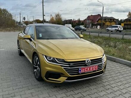 Жовтий Фольксваген Arteon, об'ємом двигуна 0 л та пробігом 125 тис. км за 25555 $, фото 1 на Automoto.ua