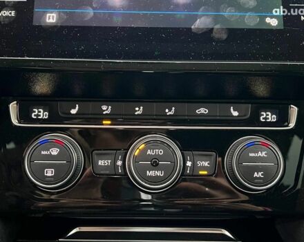 Фольксваген Arteon 2018 в Львове на Automoto.ua Серый Фольксваген Arteon, объемом двигателя 2 л и пробегом 225 тыс. км за 24990 $, фото 27 на Automoto.ua