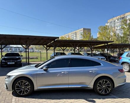 Серый Фольксваген Arteon, объемом двигателя 2 л и пробегом 177 тыс. км за 25750 $, фото 1 на Automoto.ua