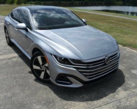 Сірий Фольксваген Arteon, об'ємом двигуна 2 л та пробігом 29 тис. км за 19800 $, фото 1 на Automoto.ua