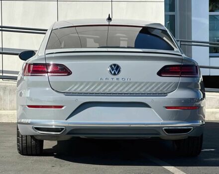 Серый Фольксваген Arteon, объемом двигателя 2 л и пробегом 13 тыс. км за 19000 $, фото 4 на Automoto.ua