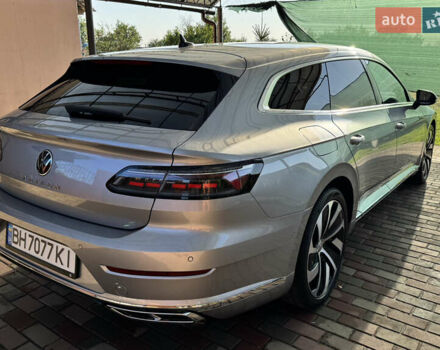 Серый Фольксваген Arteon, объемом двигателя 1.97 л и пробегом 158 тыс. км за 37500 $, фото 4 на Automoto.ua