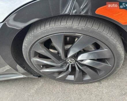 Сірий Фольксваген Arteon, об'ємом двигуна 2 л та пробігом 80 тис. км за 21000 $, фото 6 на Automoto.ua