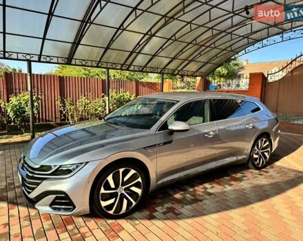 Серый Фольксваген Arteon, объемом двигателя 1.97 л и пробегом 158 тыс. км за 37500 $, фото 1 на Automoto.ua