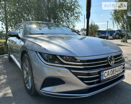 Серый Фольксваген Arteon, объемом двигателя 2 л и пробегом 58 тыс. км за 43500 $, фото 2 на Automoto.ua