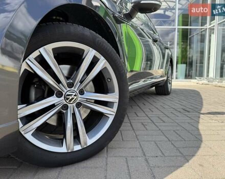 Сірий Фольксваген Arteon, об'ємом двигуна 1.97 л та пробігом 48 тис. км за 37895 $, фото 2 на Automoto.ua