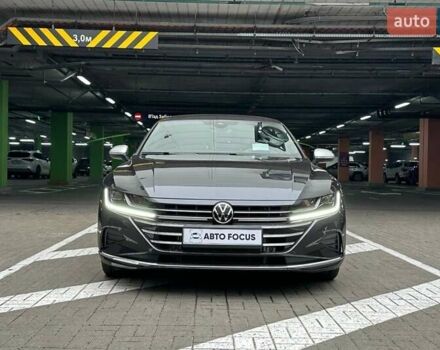 Серый Фольксваген Arteon, объемом двигателя 1.97 л и пробегом 88 тыс. км за 39990 $, фото 2 на Automoto.ua