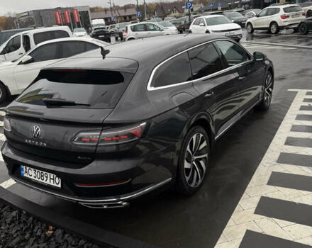 Сірий Фольксваген Arteon, об'ємом двигуна 1.97 л та пробігом 95 тис. км за 47000 $, фото 4 на Automoto.ua