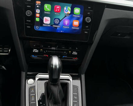 Сірий Фольксваген Arteon, об'ємом двигуна 1.97 л та пробігом 95 тис. км за 47000 $, фото 14 на Automoto.ua