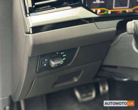 Серый Фольксваген Arteon, объемом двигателя 2 л и пробегом 32 тыс. км за 47998 $, фото 10 на Automoto.ua