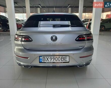 Серый Фольксваген Arteon, объемом двигателя 1.97 л и пробегом 15 тыс. км за 49900 $, фото 4 на Automoto.ua