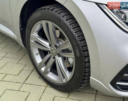 Серый Фольксваген Arteon, объемом двигателя 1.97 л и пробегом 32 тыс. км за 49203 $, фото 6 на Automoto.ua