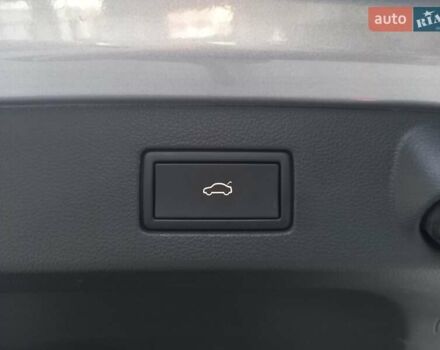 Серый Фольксваген Arteon, объемом двигателя 1.97 л и пробегом 15 тыс. км за 49900 $, фото 30 на Automoto.ua