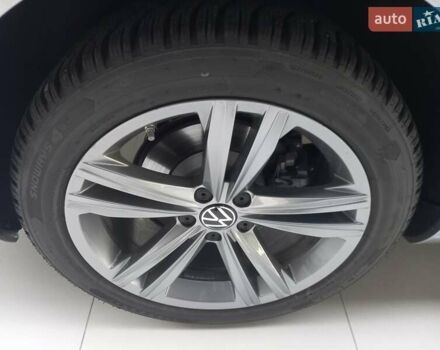 Серый Фольксваген Arteon, объемом двигателя 1.97 л и пробегом 15 тыс. км за 49900 $, фото 33 на Automoto.ua
