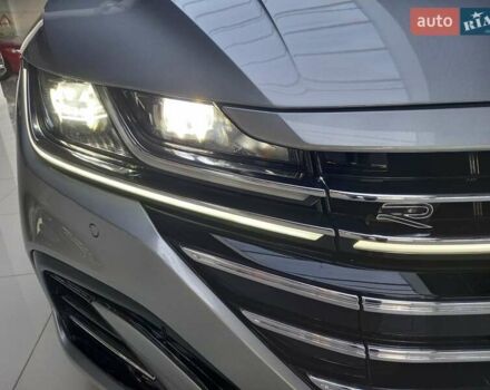 Серый Фольксваген Arteon, объемом двигателя 1.97 л и пробегом 15 тыс. км за 49900 $, фото 35 на Automoto.ua