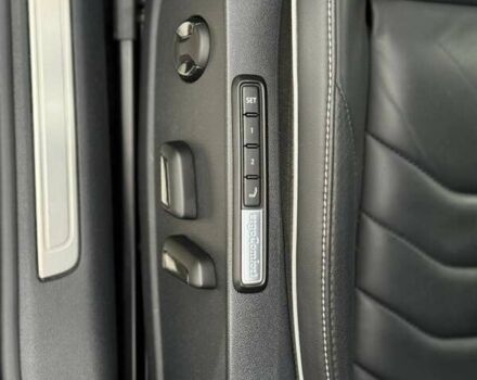 Серый Фольксваген Arteon, объемом двигателя 1.97 л и пробегом 32 тыс. км за 49203 $, фото 9 на Automoto.ua