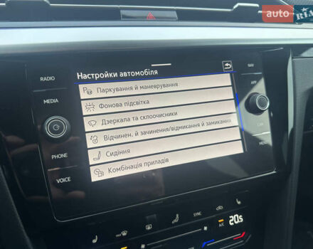 Серый Фольксваген Arteon, объемом двигателя 1.98 л и пробегом 28 тыс. км за 49900 $, фото 98 на Automoto.ua