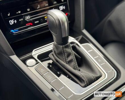 Серый Фольксваген Arteon, объемом двигателя 2 л и пробегом 32 тыс. км за 49034 $, фото 14 на Automoto.ua