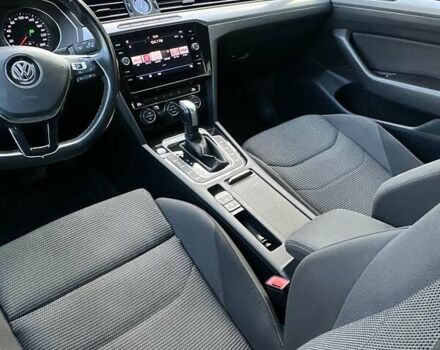 Серый Фольксваген Arteon, объемом двигателя 2 л и пробегом 281 тыс. км за 18700 $, фото 7 на Automoto.ua