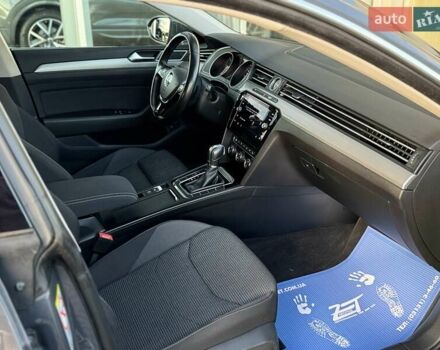 Серый Фольксваген Arteon, объемом двигателя 1.97 л и пробегом 141 тыс. км за 23990 $, фото 34 на Automoto.ua