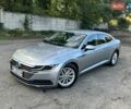 Серый Фольксваген Arteon, объемом двигателя 2 л и пробегом 281 тыс. км за 18700 $, фото 1 на Automoto.ua