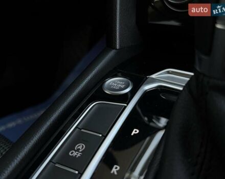 Серый Фольксваген Arteon, объемом двигателя 1.97 л и пробегом 141 тыс. км за 23990 $, фото 40 на Automoto.ua