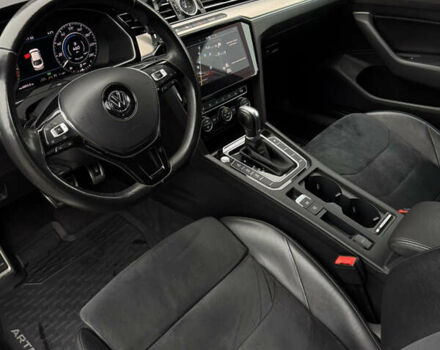 Сірий Фольксваген Arteon, об'ємом двигуна 1.98 л та пробігом 144 тис. км за 22999 $, фото 8 на Automoto.ua