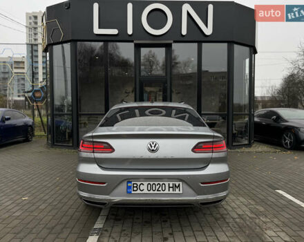Сірий Фольксваген Arteon, об'ємом двигуна 1.98 л та пробігом 144 тис. км за 22999 $, фото 5 на Automoto.ua