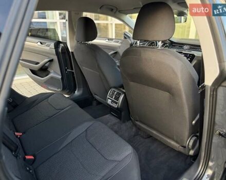 Серый Фольксваген Arteon, объемом двигателя 1.97 л и пробегом 141 тыс. км за 23990 $, фото 47 на Automoto.ua