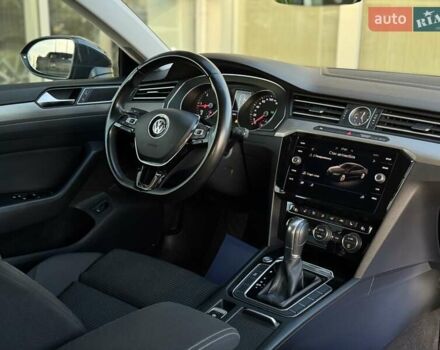 Серый Фольксваген Arteon, объемом двигателя 1.97 л и пробегом 141 тыс. км за 23990 $, фото 66 на Automoto.ua