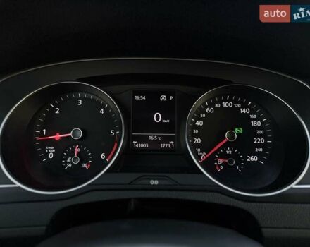 Серый Фольксваген Arteon, объемом двигателя 1.97 л и пробегом 141 тыс. км за 23990 $, фото 51 на Automoto.ua