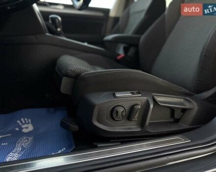 Серый Фольксваген Arteon, объемом двигателя 1.97 л и пробегом 141 тыс. км за 23990 $, фото 50 на Automoto.ua