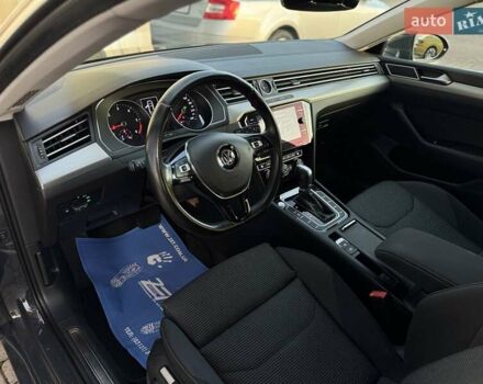 Серый Фольксваген Arteon, объемом двигателя 1.97 л и пробегом 141 тыс. км за 23990 $, фото 48 на Automoto.ua