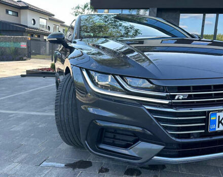Серый Фольксваген Arteon, объемом двигателя 1.97 л и пробегом 183 тыс. км за 27000 $, фото 7 на Automoto.ua