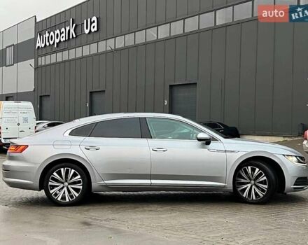 Фольксваген Arteon 2018 у Львові на Automoto.ua Сірий Фольксваген Arteon, об'ємом двигуна 2 л та пробігом 225 тис. км за 24990 $, фото 8 на Automoto.ua